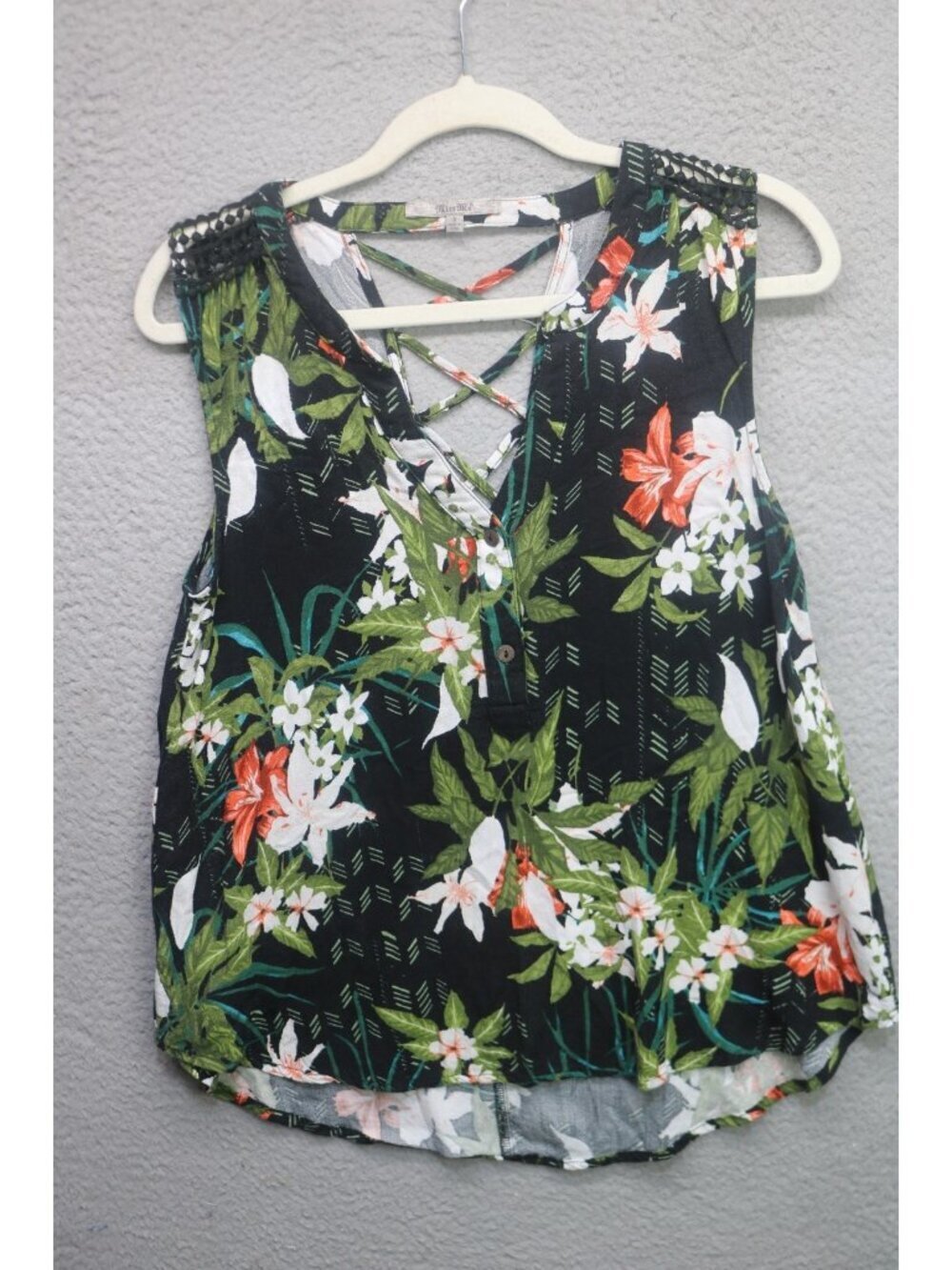 Miss Me Floral Sleeveless Crochet Criss Cross Back Top-Medium-Beachy-Tropical